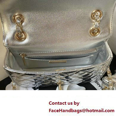 chanel Metallic Mirror Calfskin, Metallic Lambskin  &  Gold-Tone Metal Mini Flap Bag  &  Star Coin Purse AS4647 silver 2024